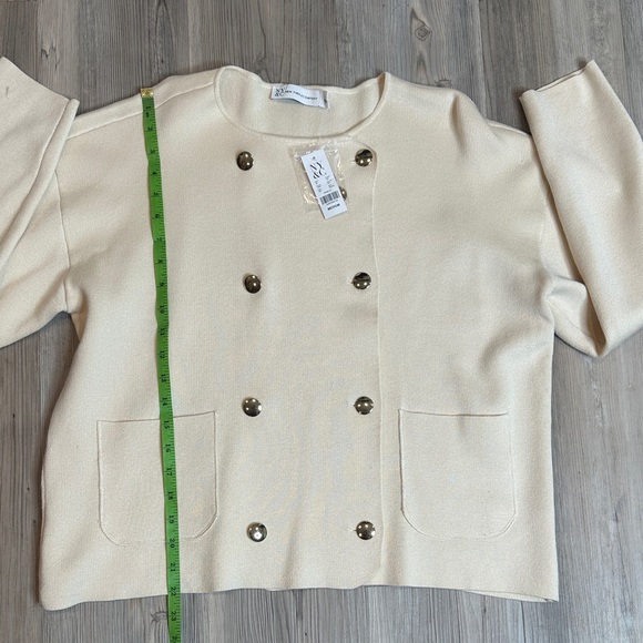 🆕NWT NY&C Chic Cream Double-Breasted Knit Cardigan, M - Picture 5 of 9